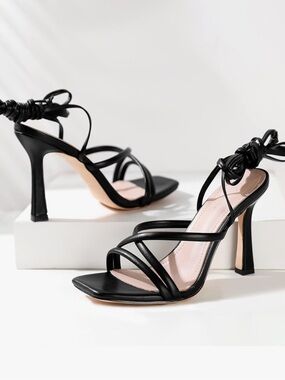 Black Strappy Heeled Sandals by Mostrin Sz 7.5